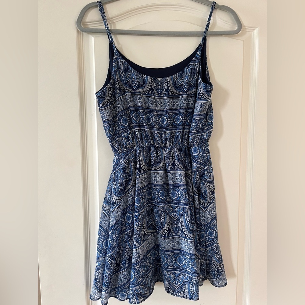 Forever 21 Mixed Blue Pattern Mini Dress with spaghetti straps Women’s size S - Picture 3 of 11
